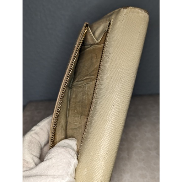 Prada Saffiano Leather Long Bifold Wallet Off White Authentic - Picture 7 of 16